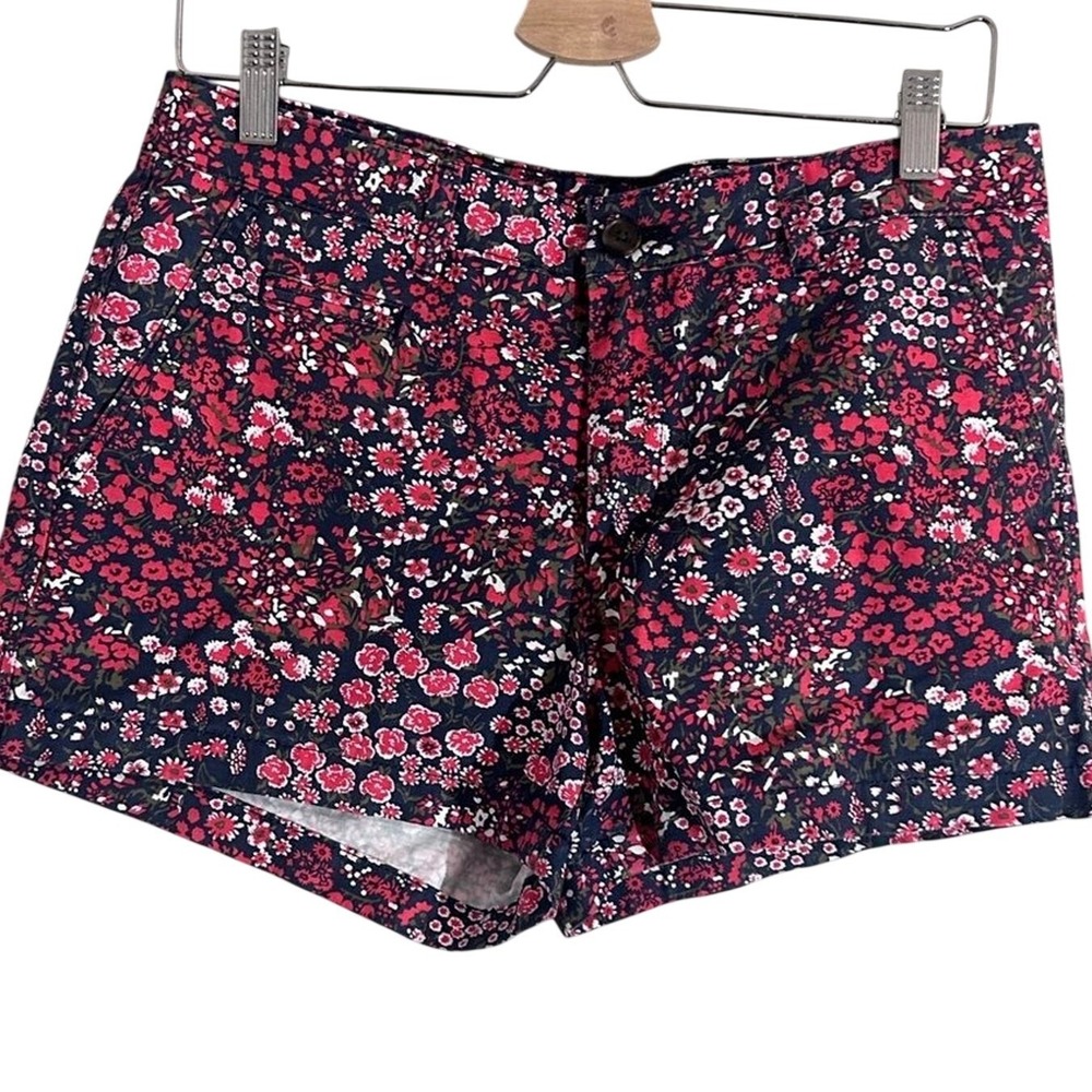 Gap‎ Women Floral Print Shorts Size 06 R Navy Red White Casual Summer